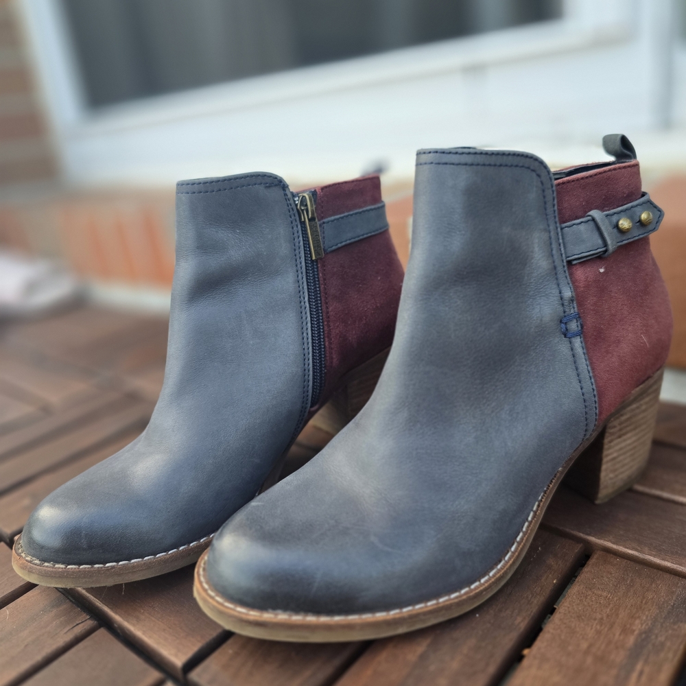 Womens SPERRY Ambrose Blue & Mauve Leather Ankle  Booties Boots Shoes Size 7.5